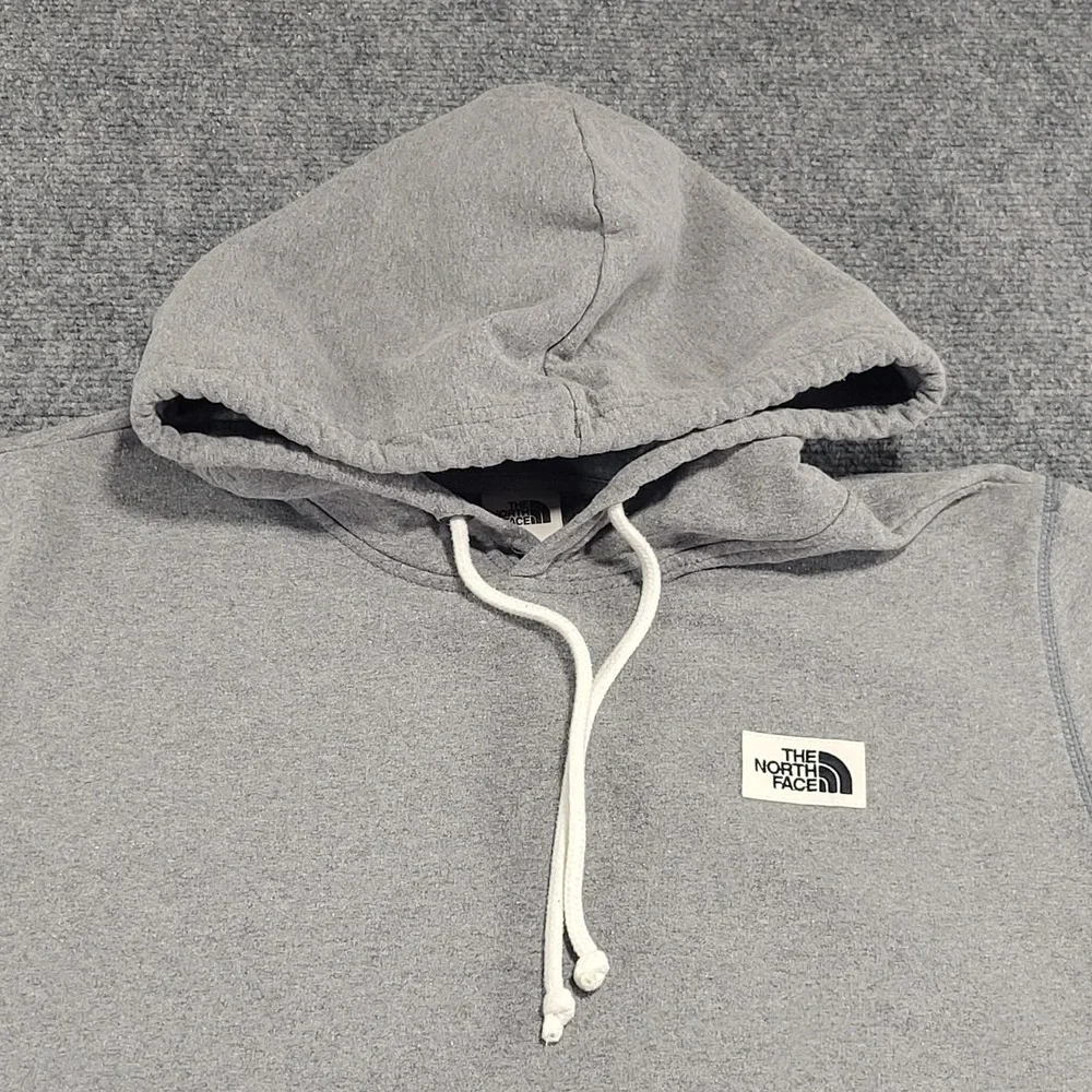 The North Face Gray Heritage Patch Pullover Hoodie Sweatshirt Sz Medium 